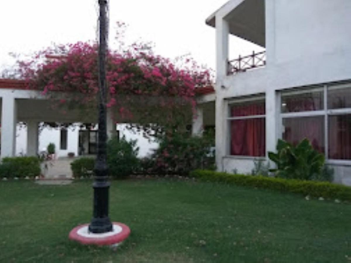 Hotel Mp Tourist Bunglow , Chitrakoot Sitapur Muafi Exterior foto